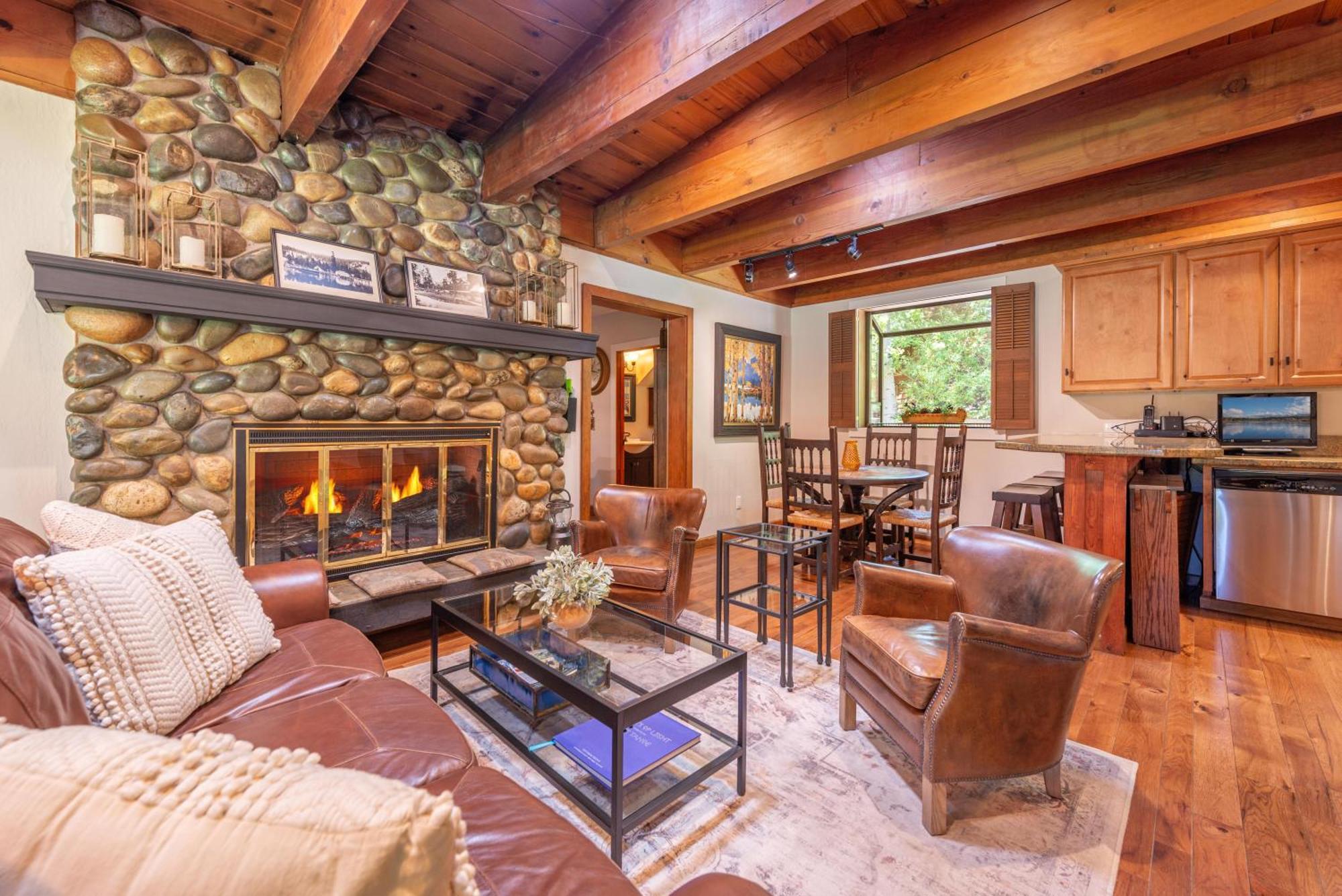 4Bd Home For 10 Great Location Pet-Friendly Minutes To Slopes Book On Mobile For Promo Tahoe City Exterior photo